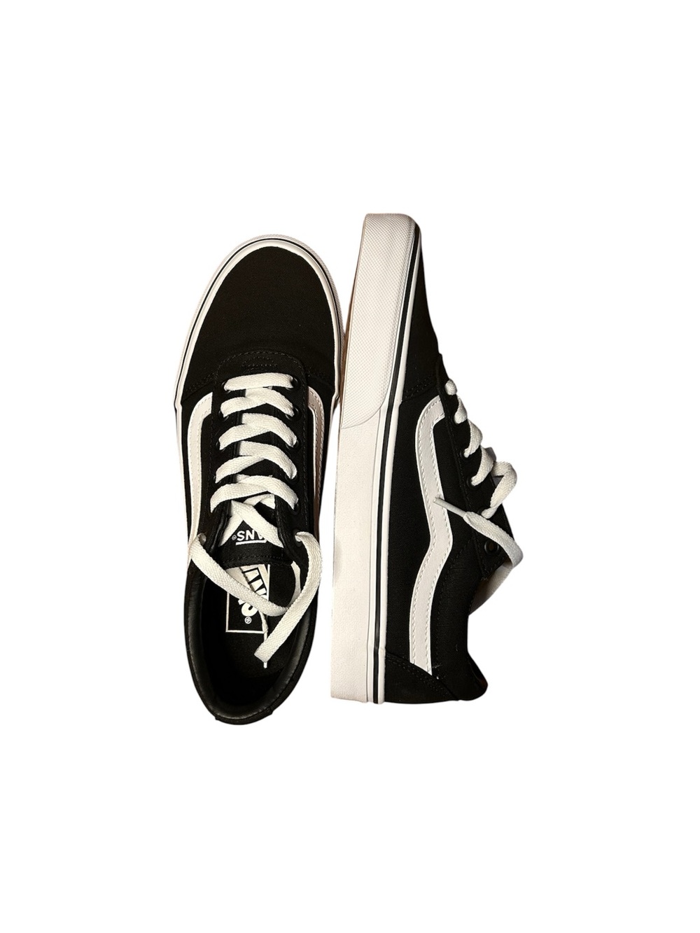 VANS - womenโs size 9